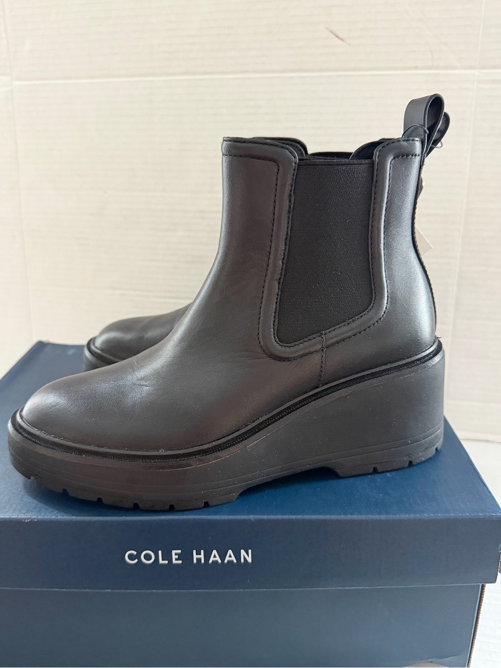 Cole Haan Women’s Boots Zerogrand Cityquest Black Waterproof Ankle Wedge 6.5 - Picture 2 of 7